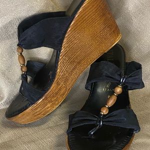 Platform sandals